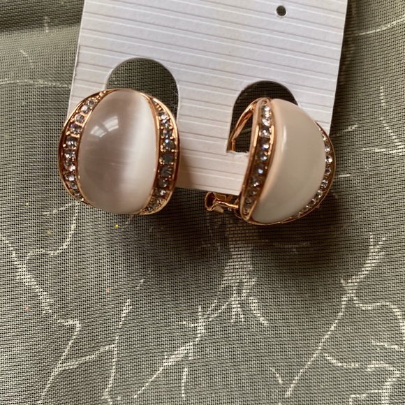 H. SAMUEL Fasion Jewelry set - Picture 4 of 7